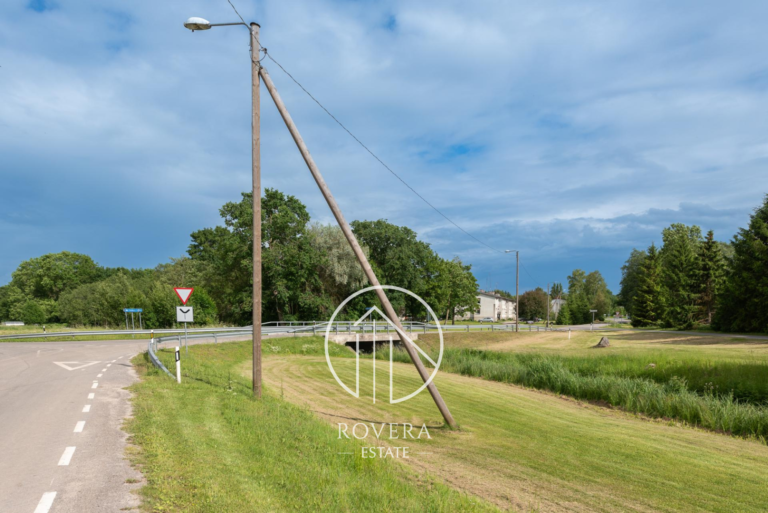 Kooli tee 4-9, Lääne-Nigula parish